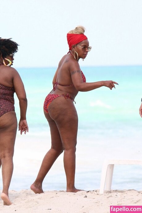 Mary J Blige