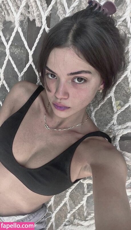 Photo nue de fuite OnlyFans de Eyll Kandemir