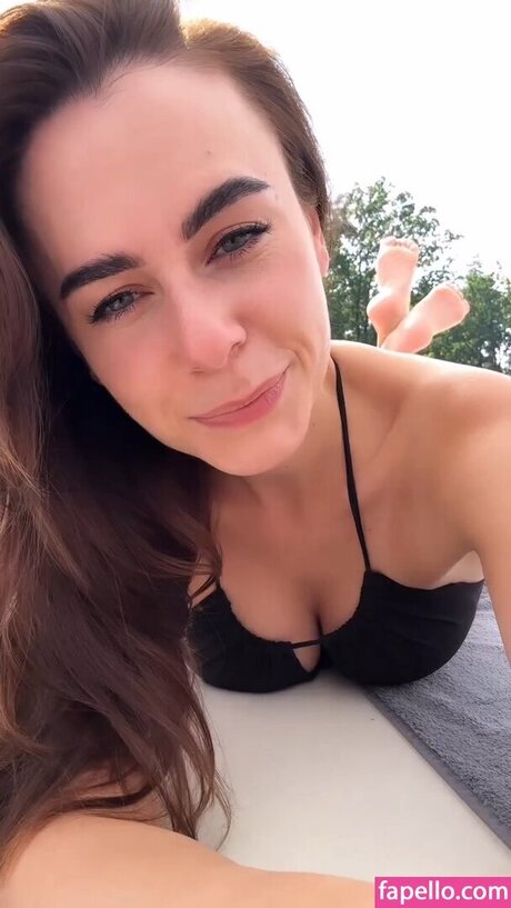 HeyHelen ASMR