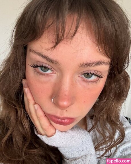 Photo nue de fuite OnlyFans de Holly Humberstone