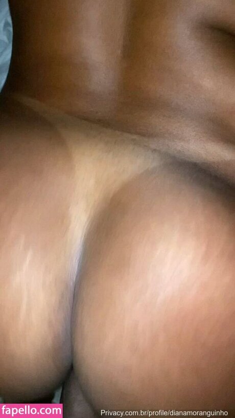 Photo nue de fuite OnlyFans de Dianamoranguinho
