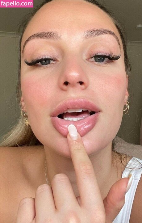 Photo nue de fuite OnlyFans de Pietra Consulin