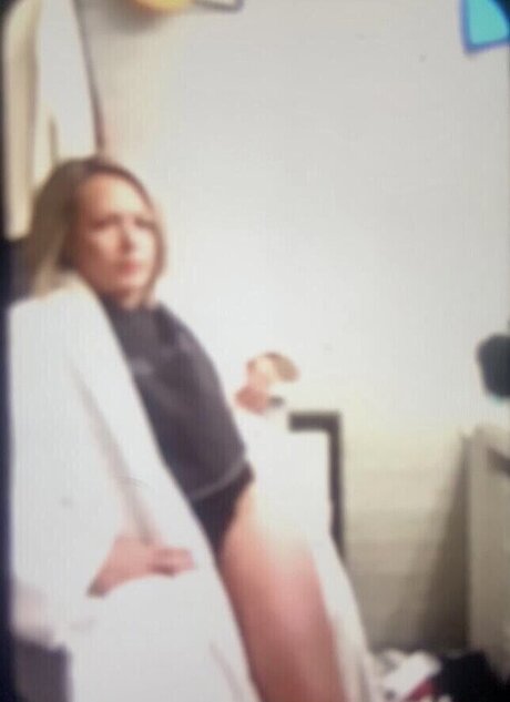 Photo nue de fuite OnlyFans de Dylan Dreyer