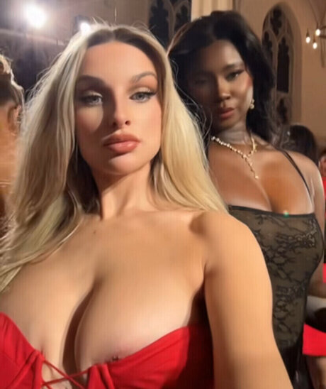 Photo nue de fuite OnlyFans de Mogzxx