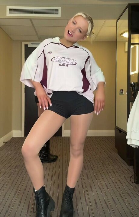 Photo nue de fuite OnlyFans de Luceoliviaxo