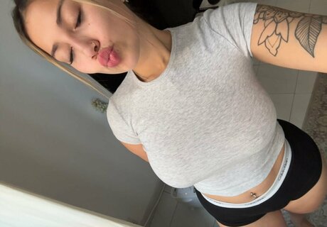 Photo nue de fuite OnlyFans de Skyeraex