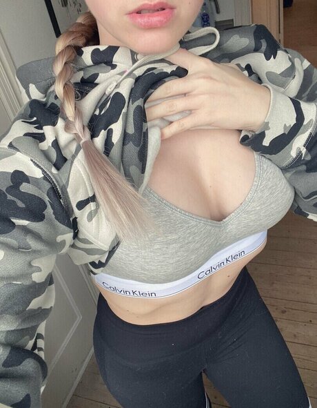 Photo nue de fuite OnlyFans de Frosikfrosy