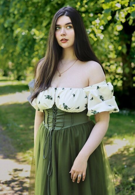Angelika Seleznova