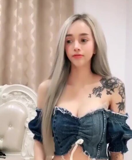 Photo nue de fuite OnlyFans de Violetgood666
