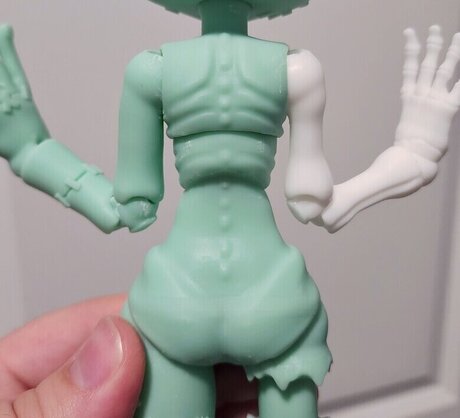 Zombie_Doll