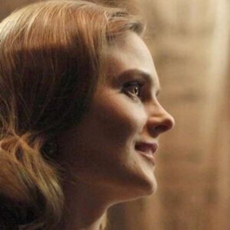 Photo nue de fuite OnlyFans de Emily Deschanel