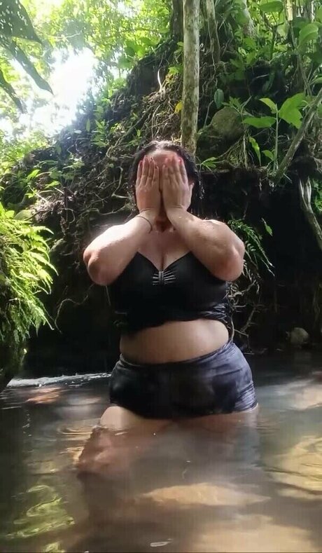 Photo nue de fuite OnlyFans de Dairalinavega