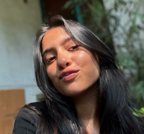 Photo nue de fuite OnlyFans de Divya Deshmukh