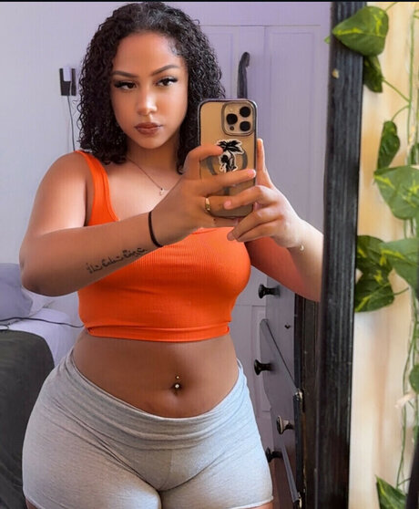 Thick Baddie Forevaa.laii