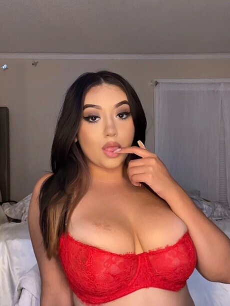 Photo nue de fuite OnlyFans de Lena