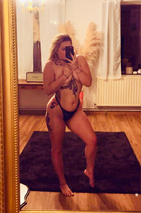 Photo nue de fuite OnlyFans de Zootmath