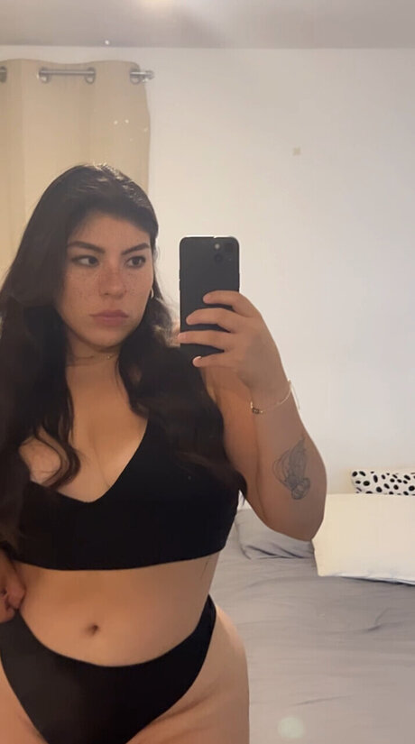 Photo nue de fuite OnlyFans de Dani Roma