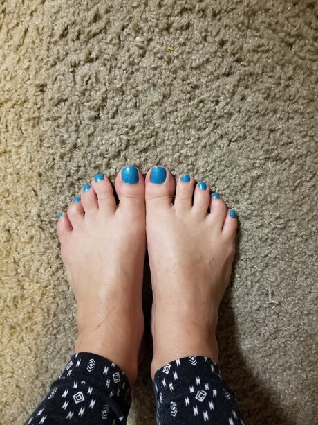 Photo nue de fuite OnlyFans de Tinyfeet33