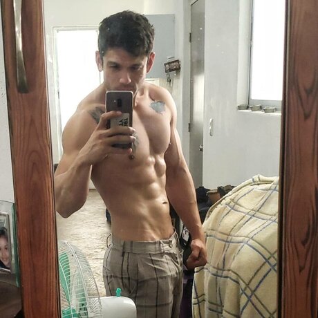 Photo nue de fuite OnlyFans de Ivan Pares Priego