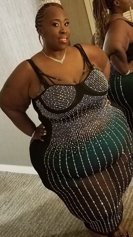 Photo nue de fuite OnlyFans de Mzladyseductress