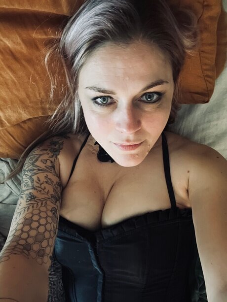 Photo nue de fuite OnlyFans de Astrid