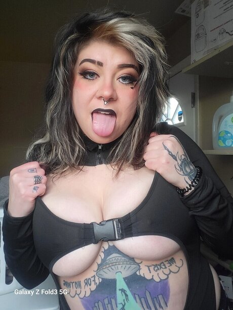 Photo nue de fuite OnlyFans de Cheykwandoefree