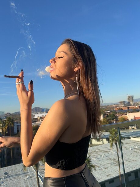 Photo nue de fuite OnlyFans de Sativa Sparks