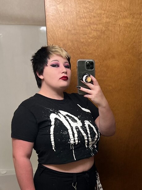 Photo nue de fuite OnlyFans de Hypochondrimaxxx