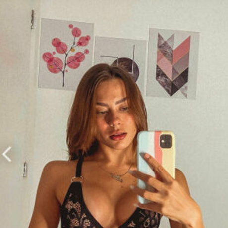 Photo nue de fuite OnlyFans de Eduarda Carvalho