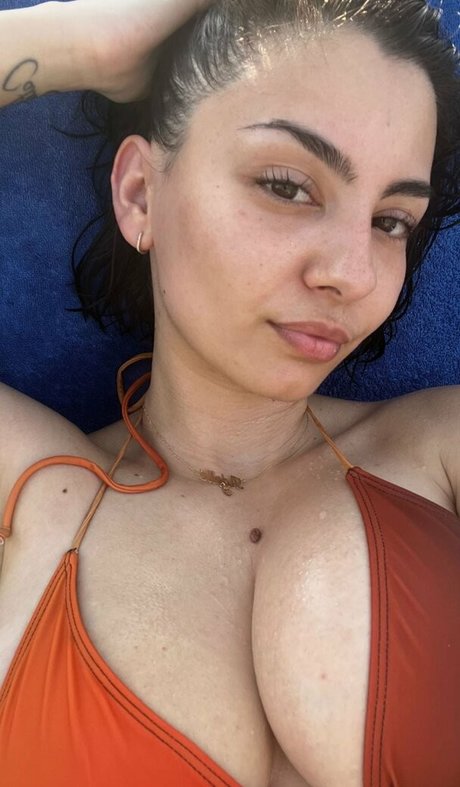 Photo nue de fuite OnlyFans de Adelaide T