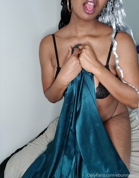 Photo nue de fuite OnlyFans de Ebunnipurrl