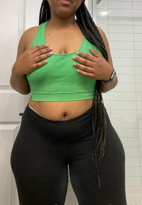 Photo nue de fuite OnlyFans de Lveevidz