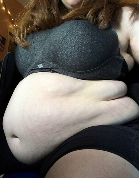 Photo nue de fuite OnlyFans de Mbbyxox