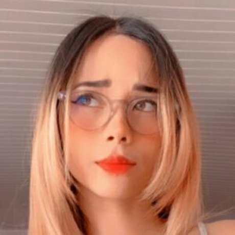 Photo nue de fuite OnlyFans de Alissmami