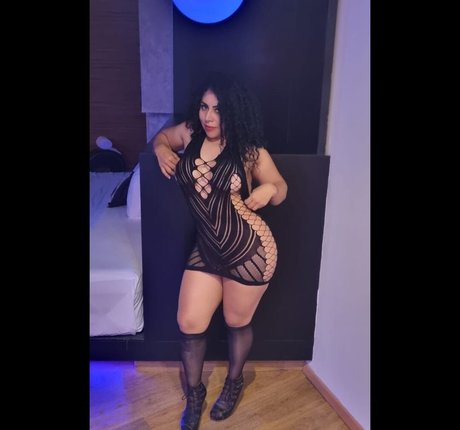 Antonella_chinita