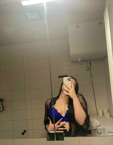 Photo nue de fuite OnlyFans de Aljonadarlingbaby