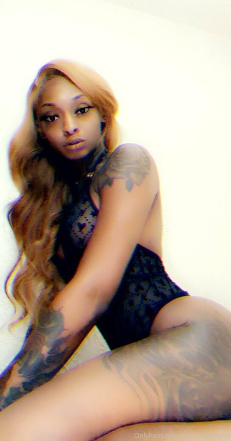 Photo nue de fuite OnlyFans de Xoxorosemariee