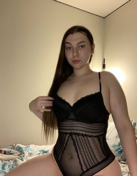Photo nue de fuite OnlyFans de Maggierayelle