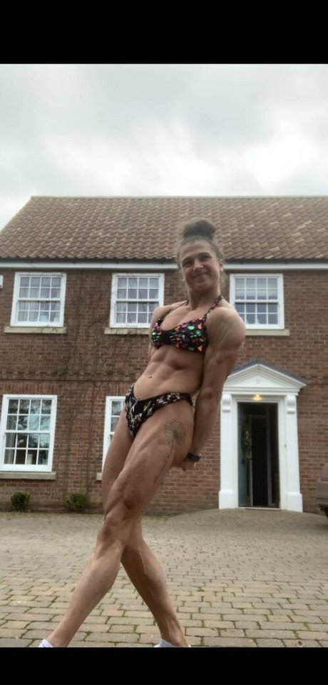Photo nue de fuite OnlyFans de Emilyjbrand98
