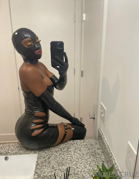 Photo nue de fuite OnlyFans de Carmencruz