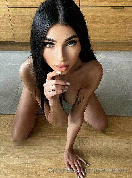 Photo nue de fuite OnlyFans de Secretviv