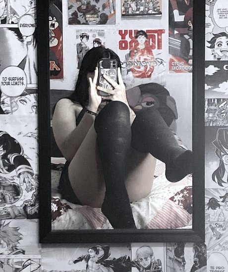 Photo nue de fuite OnlyFans de Valeriaiscrying