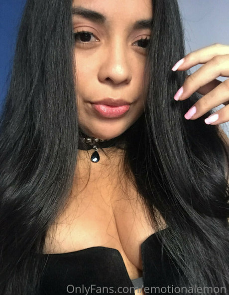 Photo nue de fuite OnlyFans de Emotionalemon