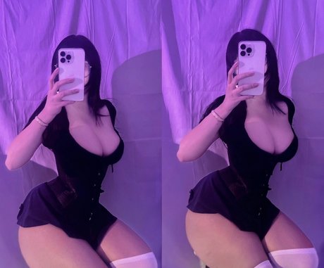 Photo nue de fuite OnlyFans de Meochai