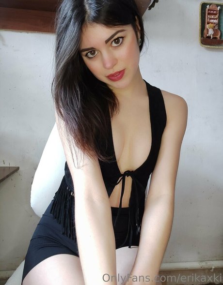 Photo nue de fuite OnlyFans de Erikaxki