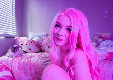 Photo nue de fuite OnlyFans de Molliemewbby