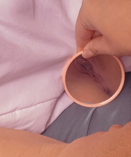 Photo nue de fuite OnlyFans de Alexiabreannagg