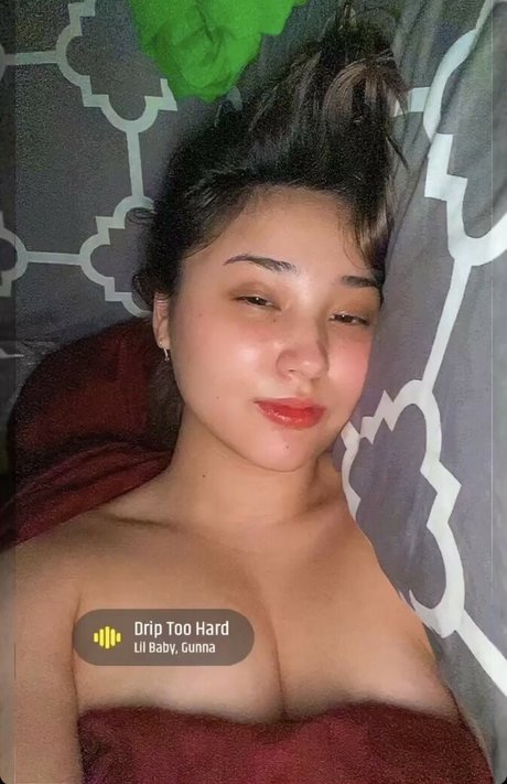 Photo nue de fuite OnlyFans de Yvonnemoonie
