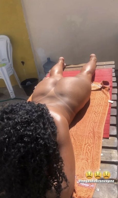 Photo nue de fuite OnlyFans de Oficbruninha12