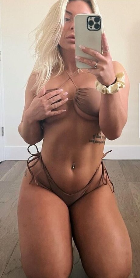 Photo nue de fuite OnlyFans de Lelizabeth